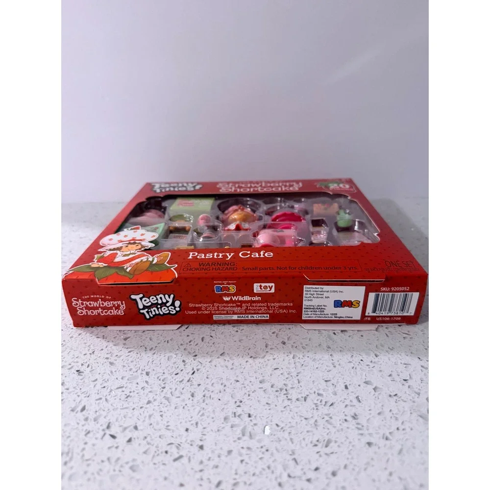 Strawberry Shortcake Teeny Tinies Pastry Cafe Playset 20 Pieces New 9205052